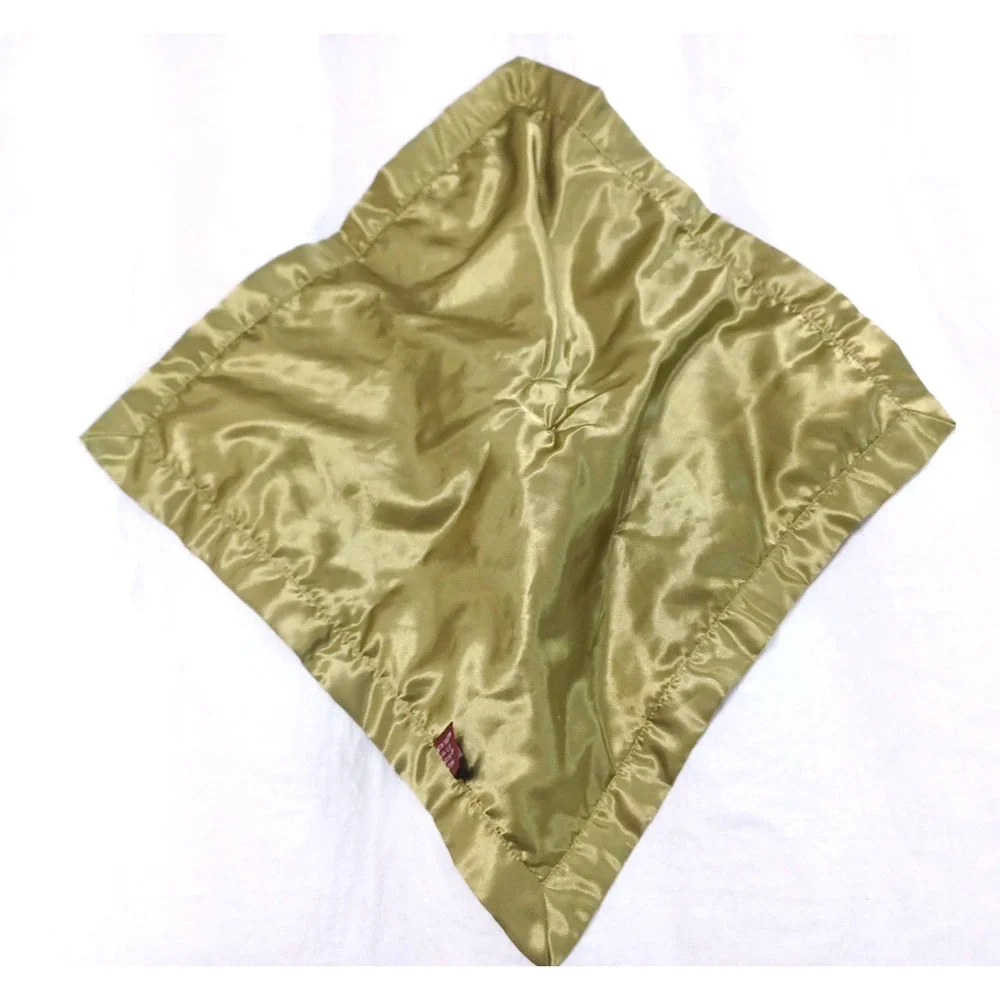 Bearington Green Grasshopper Knee High Lovey Plush Blanket 19